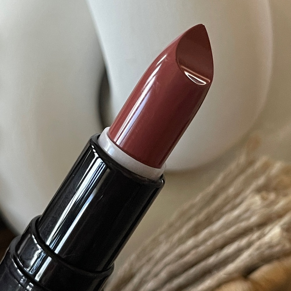 CONTEXT SKIN Matte Lipstick in 116 Tears are Falling (Dark Mauve) - Picture 7 of 13